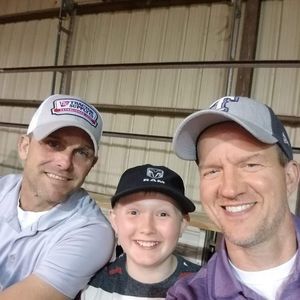 Meet your Posher, Casey